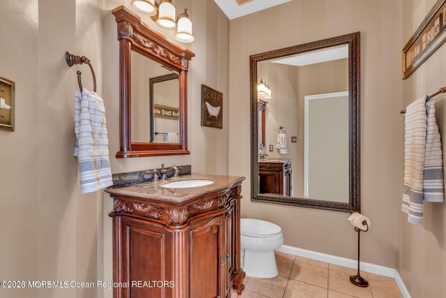 52 Langeveld Drive, Freehold, NJ 07728