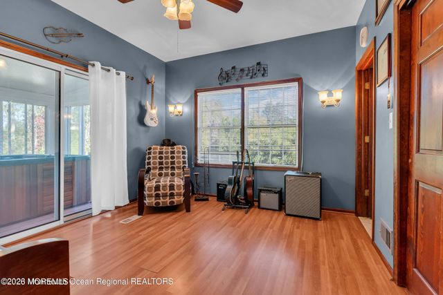 52 Langeveld Drive, Freehold, NJ 07728