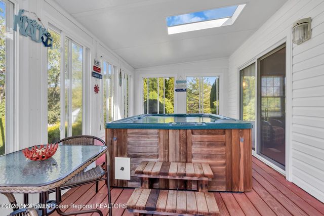 52 Langeveld Drive, Freehold, NJ 07728