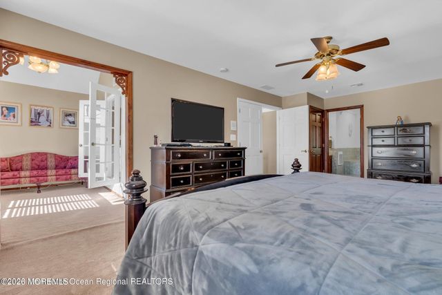 52 Langeveld Drive, Freehold, NJ 07728