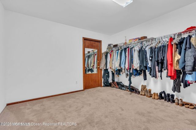 52 Langeveld Drive, Freehold, NJ 07728