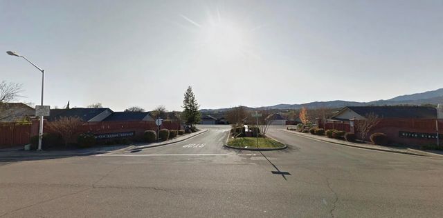 1378 Spinnaker Drive, Redding, CA 96003