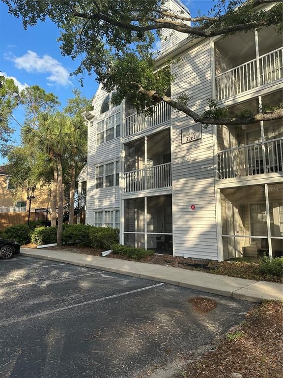 3260 HAVILAND COURT 202, Palm Harbor, FL 34684