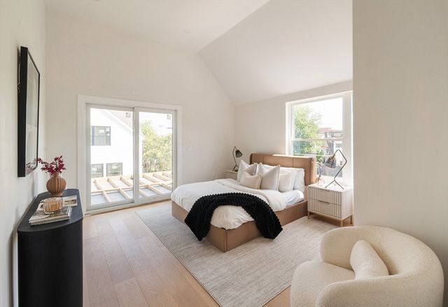 60 Franklin St 2, Somerville, MA 02145