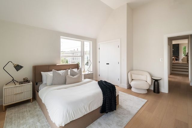 60 Franklin St 2, Somerville, MA 02145
