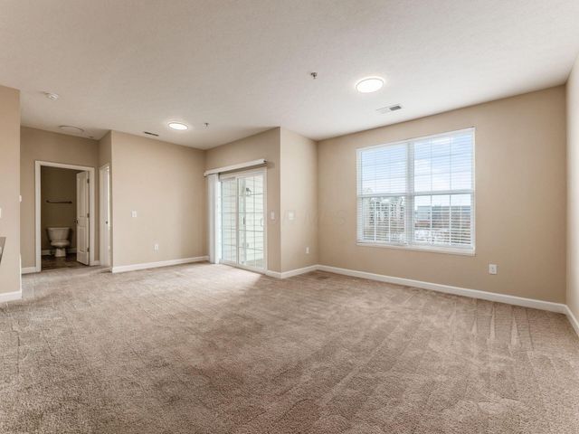 5864 Whitebark Pine Trail, Dublin, OH 43016