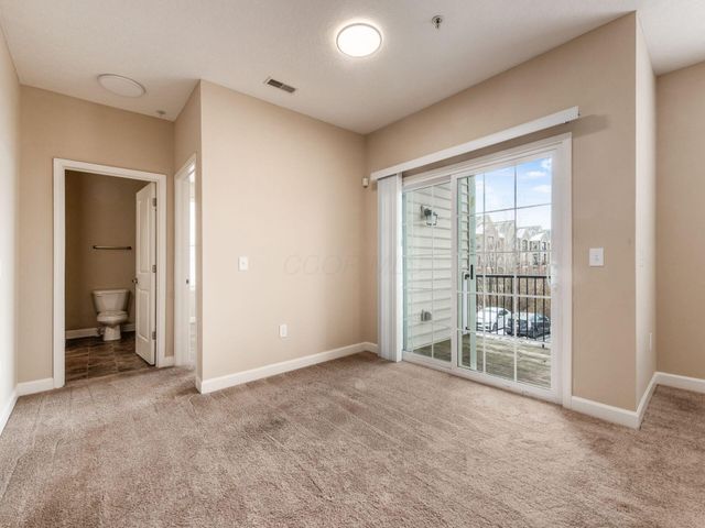 5864 Whitebark Pine Trail, Dublin, OH 43016