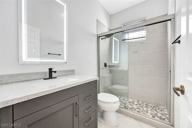 7488 Berkshire Pines DR, Naples, FL 34104