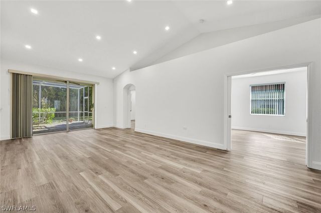 7488 Berkshire Pines DR, Naples, FL 34104