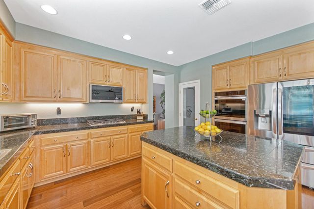 1830 Montara Ave, Sacramento, CA 95835