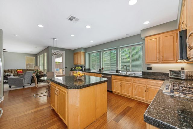 1830 Montara Ave, Sacramento, CA 95835
