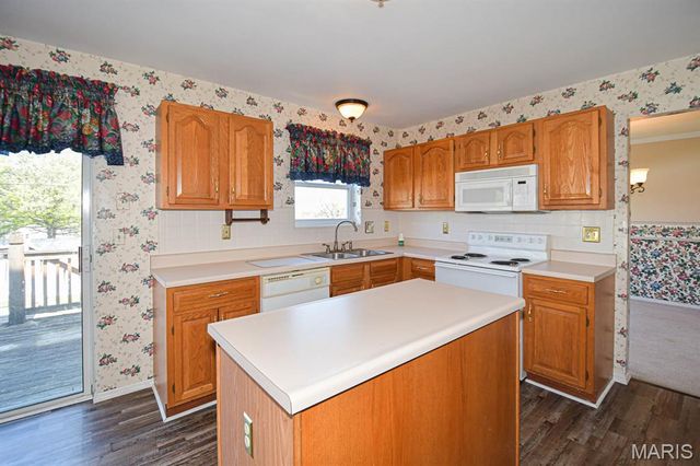 55 Green Pines Circle, St Peters, MO 63376