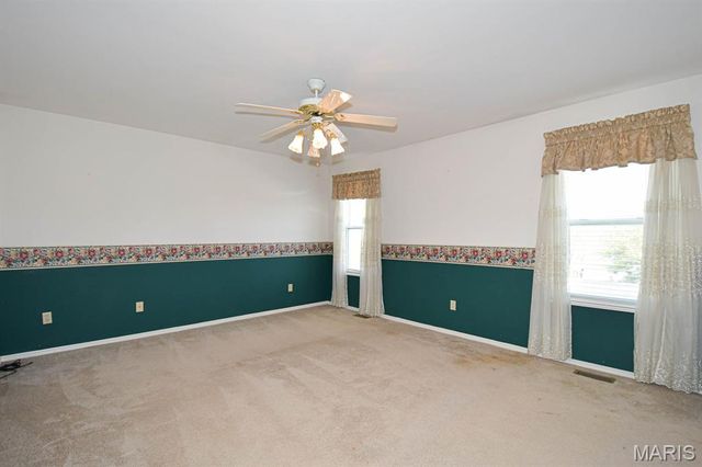 55 Green Pines Circle, St Peters, MO 63376