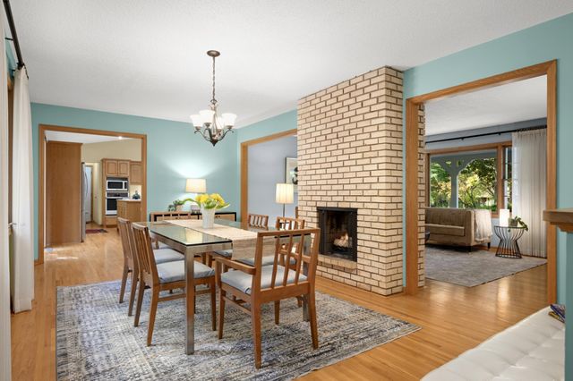 300 Kenmar Circle, Minnetonka, MN 55305