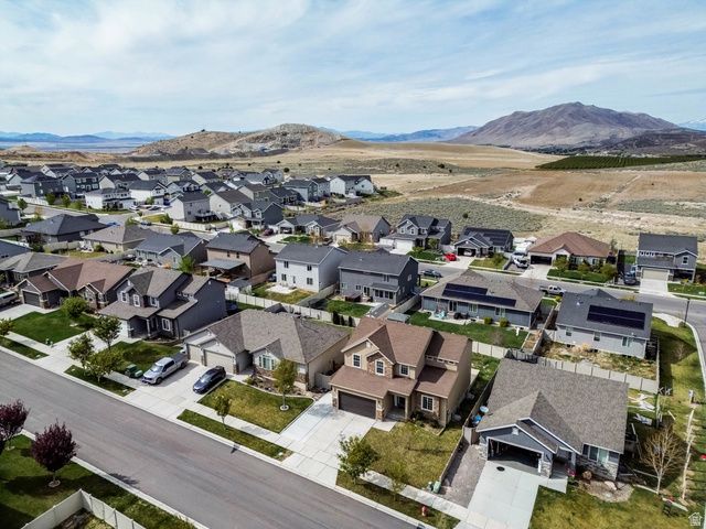 437 TOPAZ DR, Santaquin, UT 84655