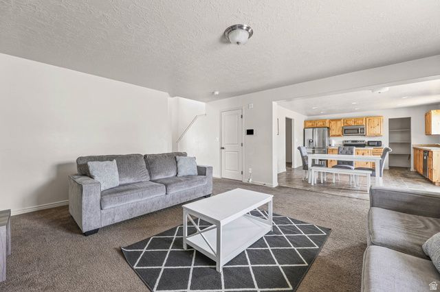 437 TOPAZ DR, Santaquin, UT 84655
