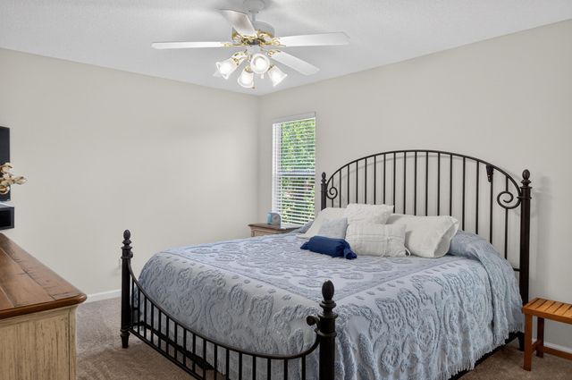 5696 Edgmon Road, Ooltewah, TN 37363