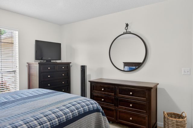 5696 Edgmon Road, Ooltewah, TN 37363