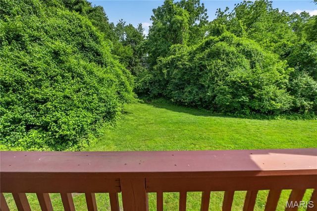 16275 Rose Wreath Lane, Florissant, MO 63034