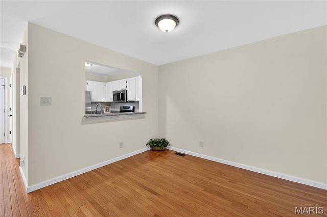 16275 Rose Wreath Lane, Florissant, MO 63034
