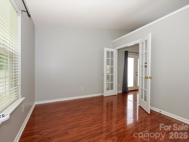 4821 Renfrew Drive, Concord, NC 28027