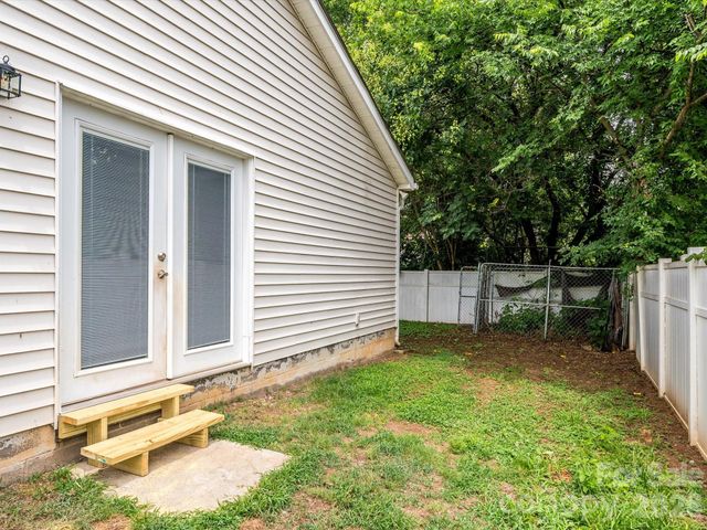 4821 Renfrew Drive, Concord, NC 28027