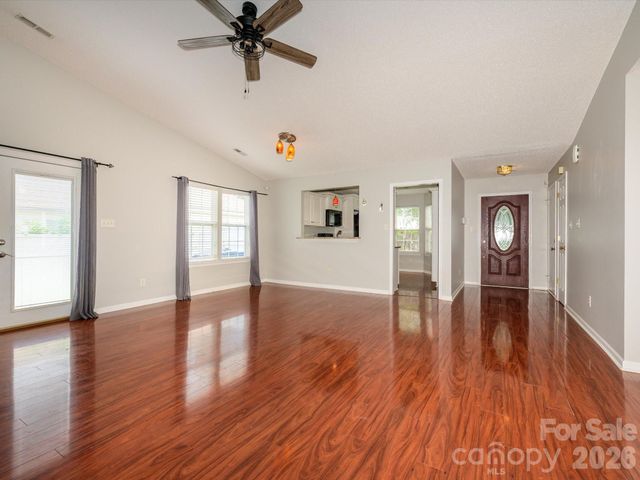 4821 Renfrew Drive, Concord, NC 28027