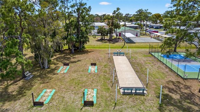 860 Moonlight DR, North Fort Myers, FL 33917