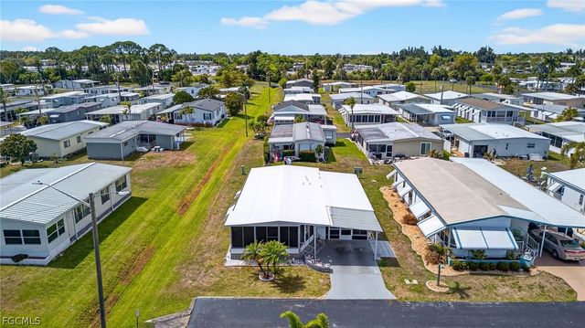 860 Moonlight DR, North Fort Myers, FL 33917