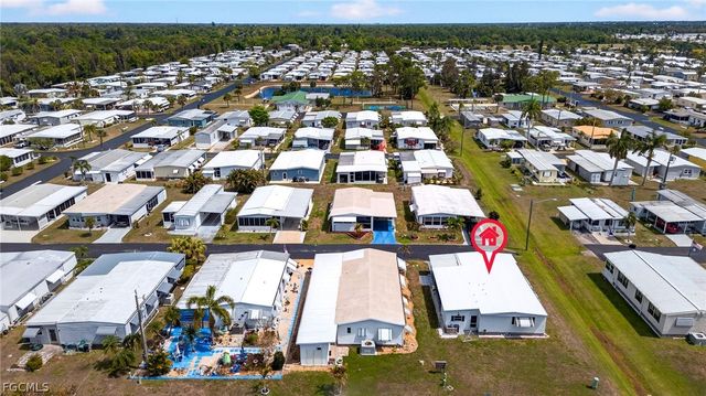 860 Moonlight DR, North Fort Myers, FL 33917