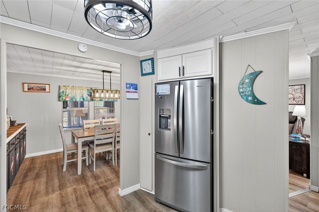 860 Moonlight DR, North Fort Myers, FL 33917