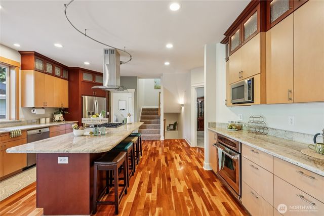 5327 78th Ave NW, Gig Harbor, WA 98335