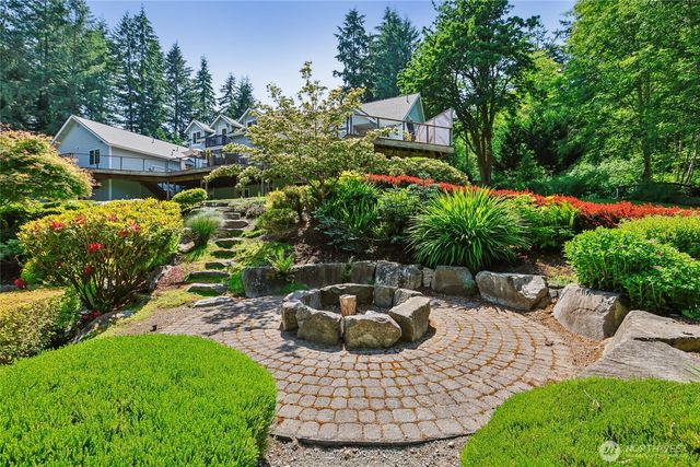 5327 78th Ave NW, Gig Harbor, WA 98335