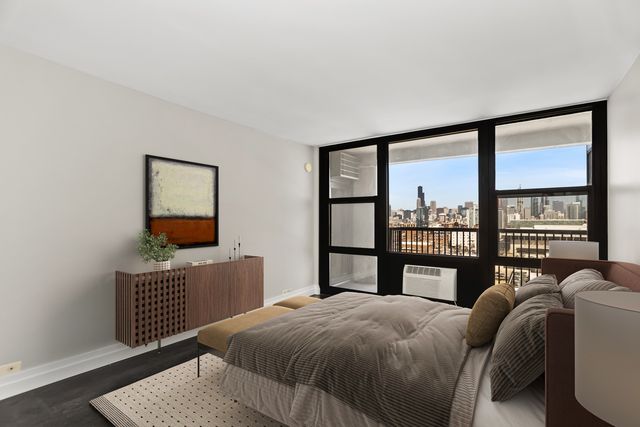 2605 S Indiana Avenue 1604, Chicago, IL 60616