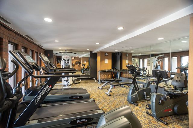 2605 S Indiana Avenue 1604, Chicago, IL 60616