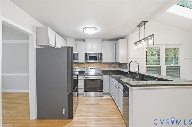 5800 Mill Spring Ln, Chesterfield, VA 23112