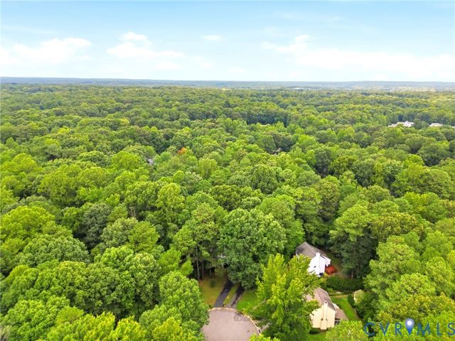 5800 Mill Spring Ln, Chesterfield, VA 23112