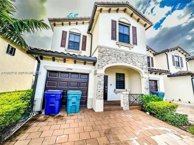 12744 SW 230th St 12744, Miami, FL 33170