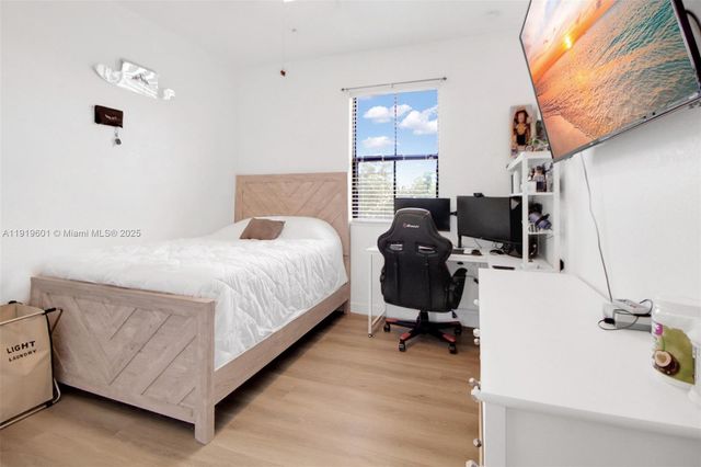 732 SE 35th Ave, Homestead, FL 33033