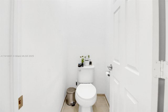 732 SE 35th Ave, Homestead, FL 33033