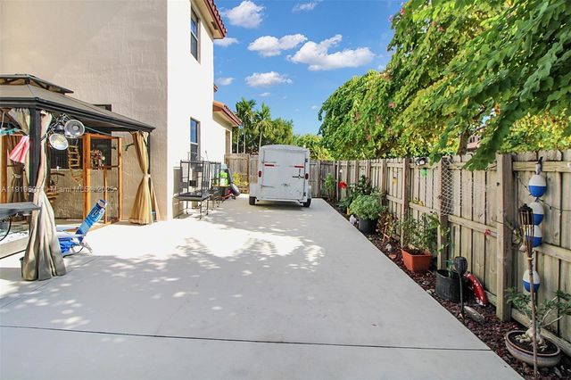 732 SE 35th Ave, Homestead, FL 33033