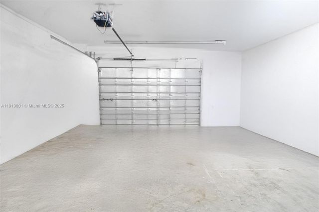 732 SE 35th Ave, Homestead, FL 33033