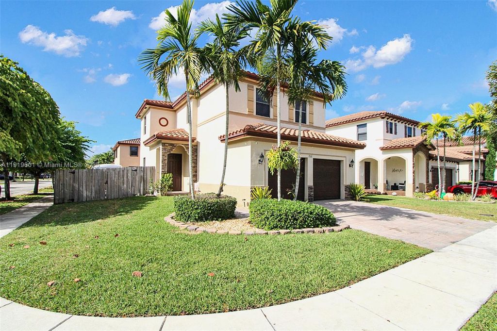 732 SE 35th Ave, Homestead, FL 33033