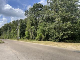 00 Country Club Dr., Hattiesburg, MS 39401