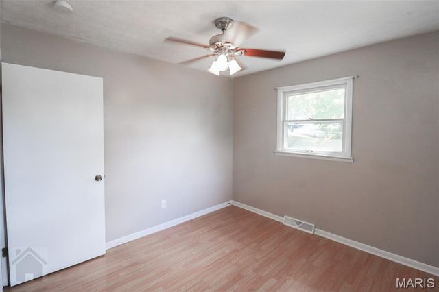 21675 Sable Road, Waynesville, MO 65583