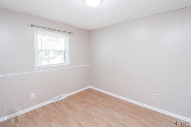 21675 Sable Road, Waynesville, MO 65583