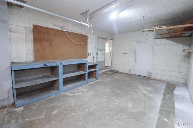 21675 Sable Road, Waynesville, MO 65583