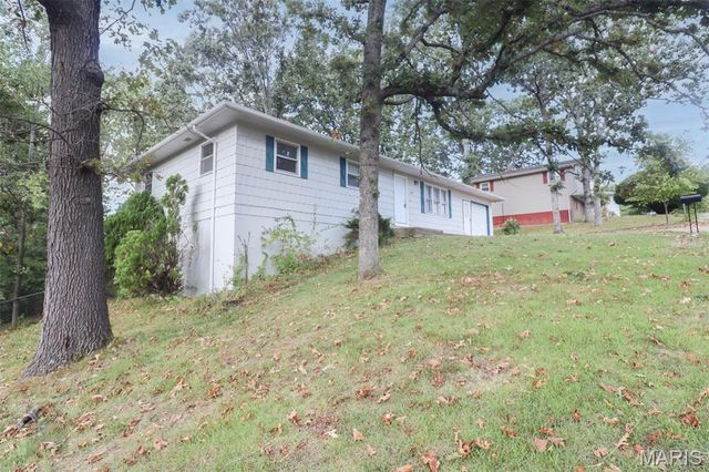 21675 Sable Road, Waynesville, MO 65583