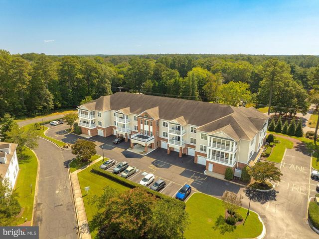 1112 S SCHUMAKER DR #205, Salisbury, MD 21804