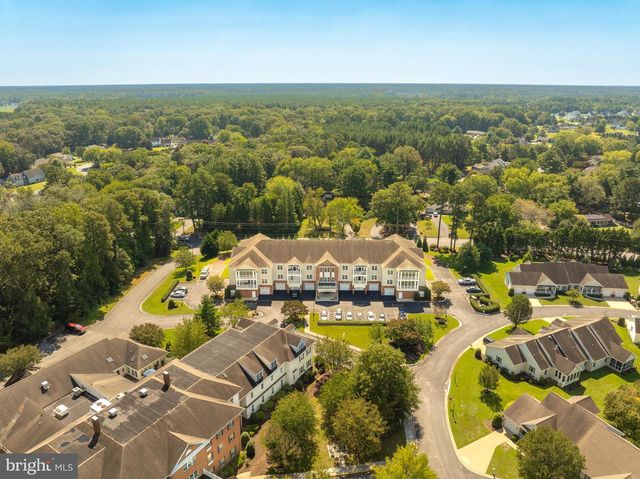 1112 S SCHUMAKER DR #205, Salisbury, MD 21804
